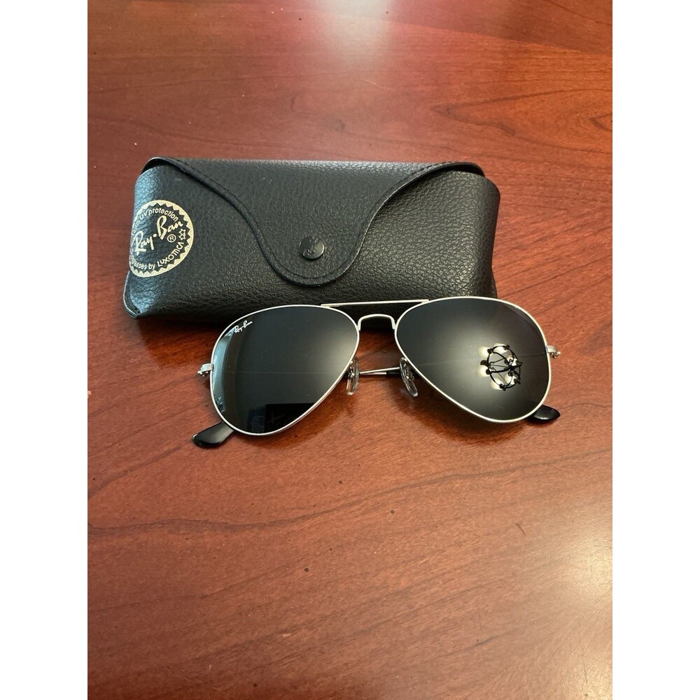 Authentic Ray-Ban RB3025 Aviator Sunglasses Silver Frame G-15 Dark Gray Lens 16